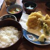川魚料理 魚庄 本店