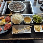 寄つ場 - 寄つ場定食をいただきました。