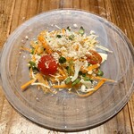 あじのマイケル - マイケルのサラダ（写真はハーフ）（900円）