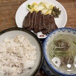 味の牛たん 喜助 - 