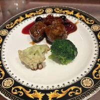 Shanghai Dining 状元樓 - 