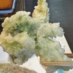 手打ち蕎麦 銀杏 - 春の山菜天