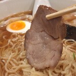 昭島大勝軒 - チャーシューリフト