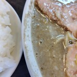 煮干中華 あさり - 波打ち際の泡は煮干しの証