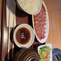 焼肉 しんうち 神楽坂 - 