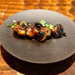 鮨 三心 - トリ貝の肝と木の芽焼き