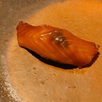 鮨 三心 - サクラマス