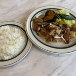 NOLA 深谷のめぐみ食堂 - メインの豚ロース肉の味噌漬け焼き