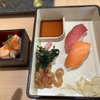 ブッフェアンドカフェ スロープサイドダイナー ザクロ - 