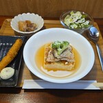 キッチン ブルー グローブ - 津赤の海老フライ、2本頼めば良かった！？