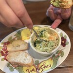 Italian Kitchen VANSAN - サーモンとアボカドのタルタルディップ