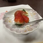 恵比寿亭 - いつもリンゴが出てきます