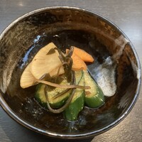 博多もつ鍋 やま中 赤坂店 - ランチでアルコールを頼んだら
                      お通し代　税込330円が発生します