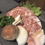 炭火焼肉朝日亭 - 