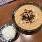 担々中華 シャオリン - 小璘　辛さなし　担々麺　（大盛り）