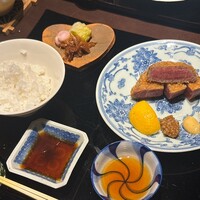 但 - 