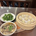 杭州小籠湯包 - 