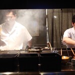 焼鳥今井 - 焼き場