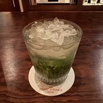 291463855 - 二杯目に頂いた一番人気のモヒート、ミントの香りが爽やかで見た目も美しいカクテルでした