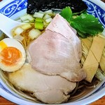 中華そば よしかわ 上尾店 - 煮干しそば白醤油