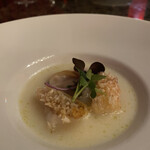 TOOTH TOOTH TOKYO - 甘鯛鱗揚げ焼きと地蛤のスープ