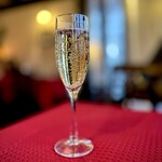 レストラン＆パティスリー 木かげ茶屋 - スパークリングワイン