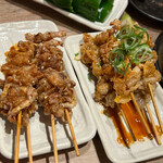 銀だこハイボール酒場 - とり皮棒と韓国甘辛タレ