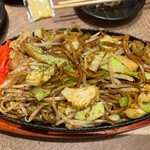 銀だこハイボール酒場 - 銀の焼きそば