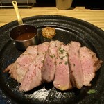 Baggio - アーモンドポークのグリル