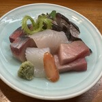 魚菜 もも - 刺身盛り合わせ