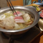 あぐーしゃぶしゃぶ 青 - 