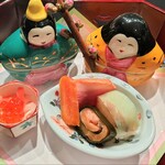 戎座 - 八寸(ナマコ酢、小海老の塩麴漬け、いくらと大根のなます、からすみなど)