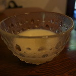 腰掛庵 - 冷吟醸甘酒（160円）