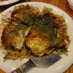 Hiroshima Okonomiyaki Kare Taku - 広島風お好み焼き