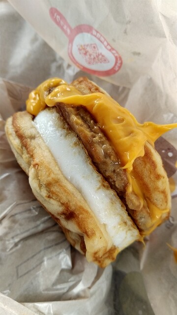 マクドナルド １１２鶴岡店 - 鶴岡（ハンバーガー）