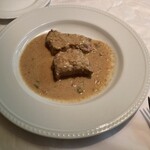 カトリカ - 豚肉のクルミ煮