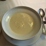 カトリカ - 雪の下にんじんのスープ