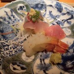 乙女寿司 - 鯵、メジマグロ、ガスエビ