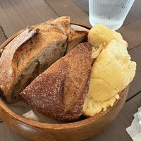 KOST - メロンパンもあったかくて美味しい