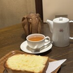 えいこく屋 - チーズトースト