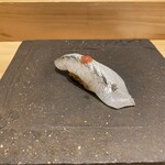 鮨処 池上 - さより（駿河湾）