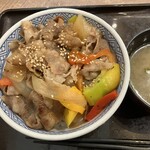 吉野家 - 牛プルコギ丼と味噌汁