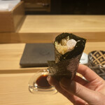 鮨処 池上 - カワハギ手巻き（有明の一番海苔）