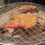 ホルモン・焼肉　8 hachi  - 