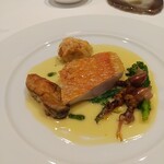 La Vallee d'Or - 本日の鮮魚（キンメダイの鱗焼き）ブールブランソース