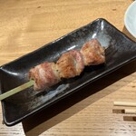 日本橋 とり慶 - もも肉に一つしかない部位。名前忘れました。激美味い
