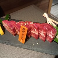 南新宿 和牛焼肉 慶 - 