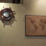 クロフネ - 店内の飾り