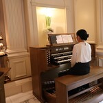 ザ・リッツ・カールトン大阪 - オルガン