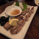 居酒屋 薩摩の里 - かつをの腹皮